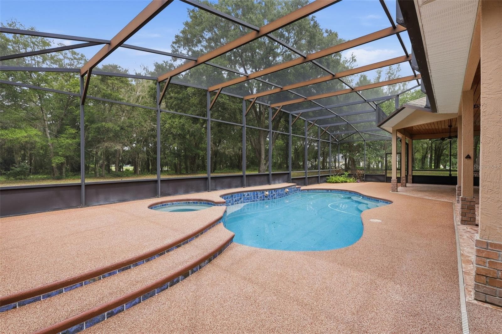 Single Family Residence at 530 N BLUE LAKE AVE, DELAND, photo 20 of 68
