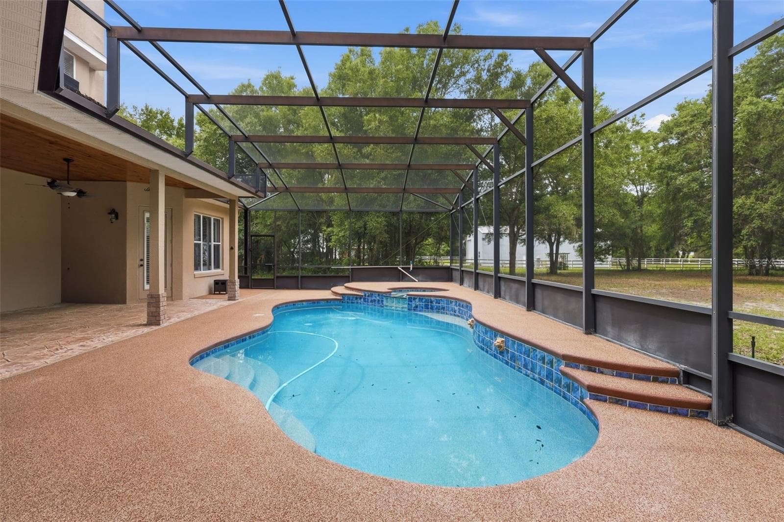Single Family Residence at 530 N BLUE LAKE AVE, DELAND, photo 21 of 68