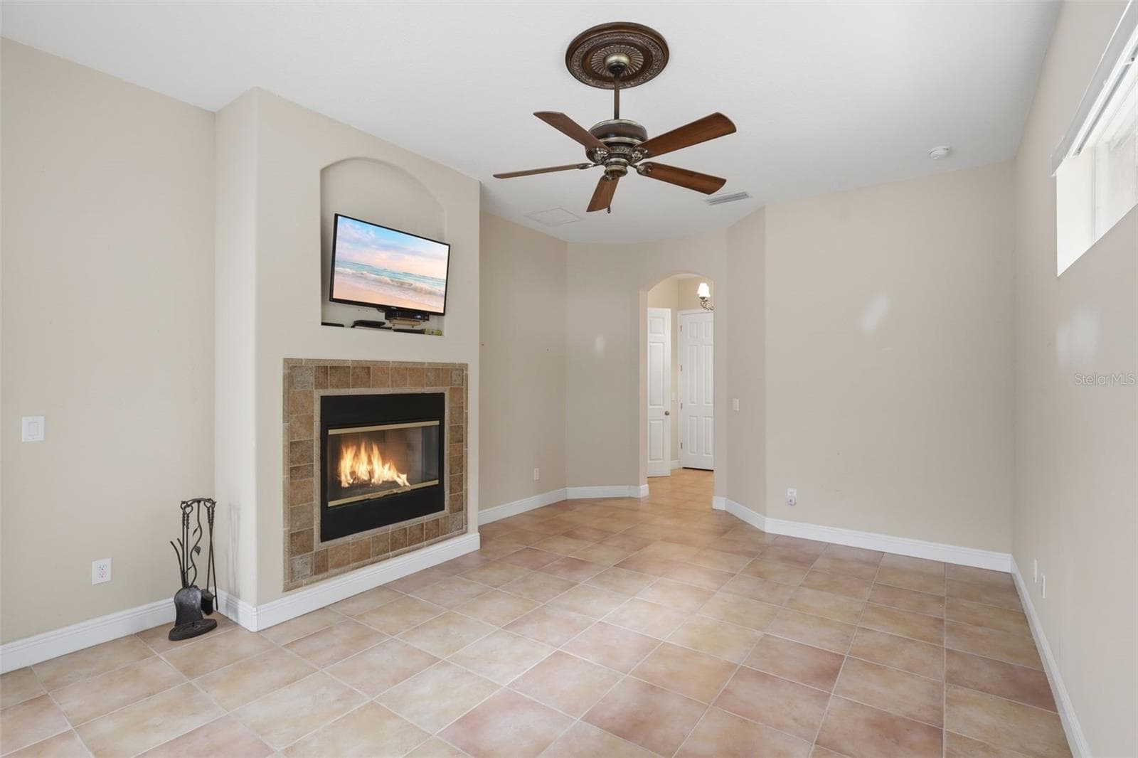 Single Family Residence at 530 N BLUE LAKE AVE, DELAND, photo 32 of 68