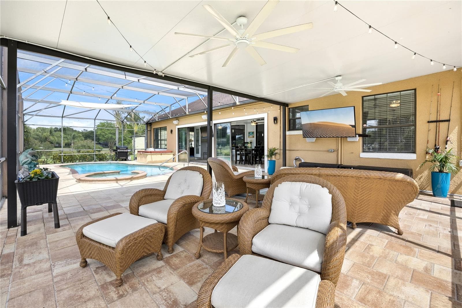 Pool and Patio - 11325 PRESTON COVE RD, CLERMONT