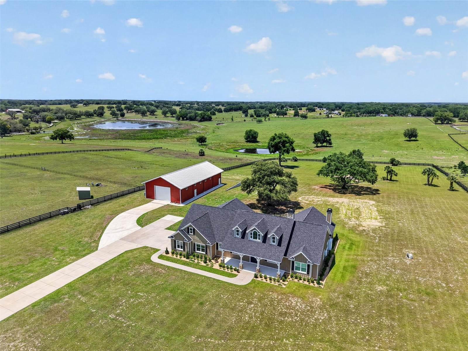 Single Family Residence at 5496 NANTAHALA LN, LADY LAKE, photo 2 of 47