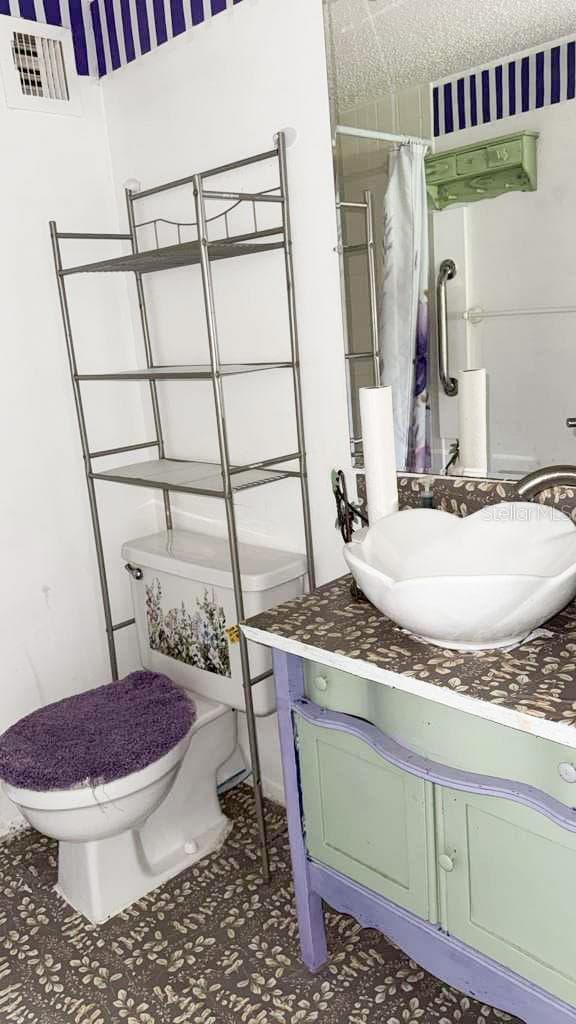 Primary en-suite bathroom 2 - 12922 WEDGEWOOD WAY #A, HUDSON