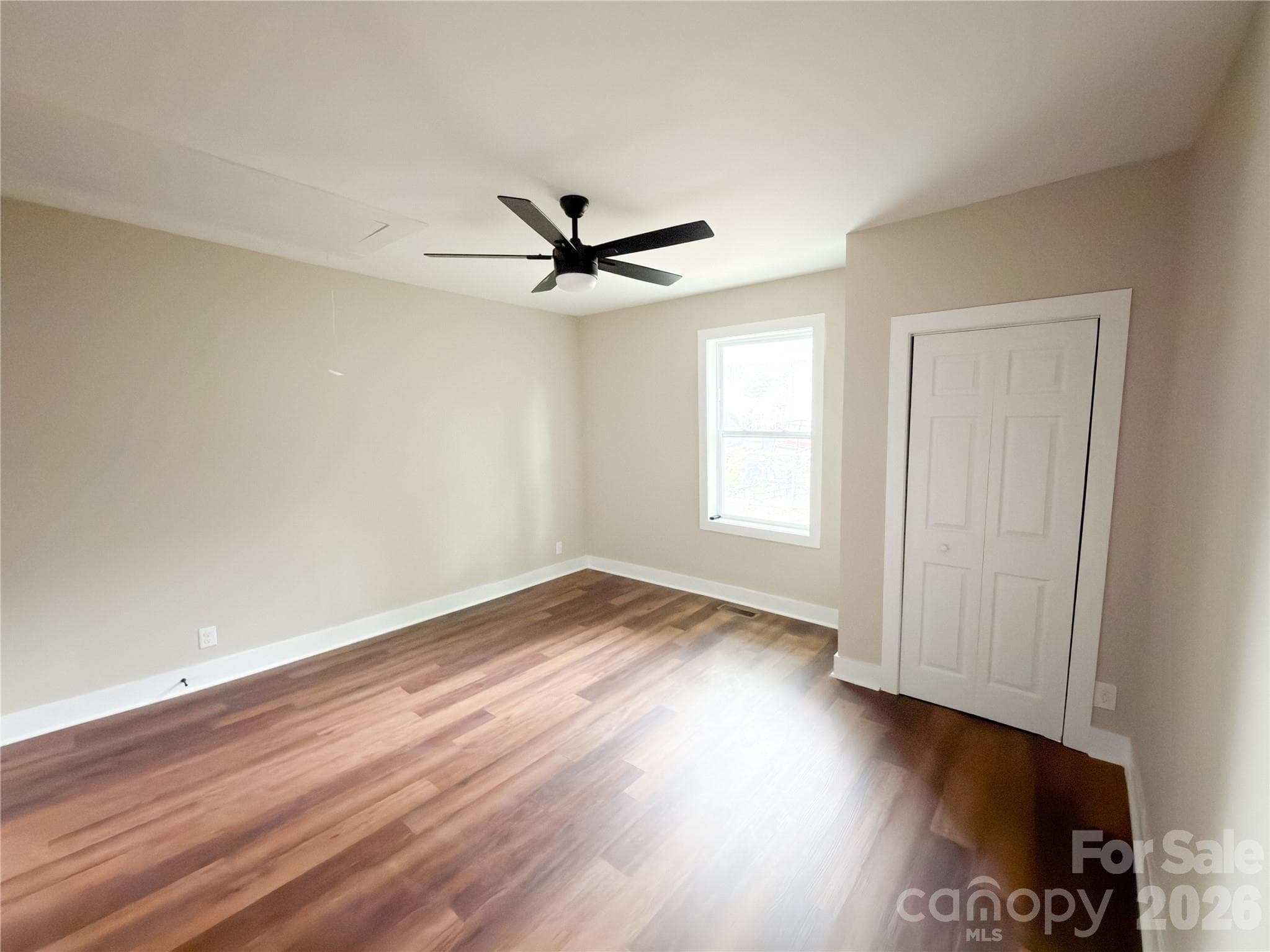 Single Family Residence at 1904 Hemlock Avenue, Gastonia, photo 13 of 18