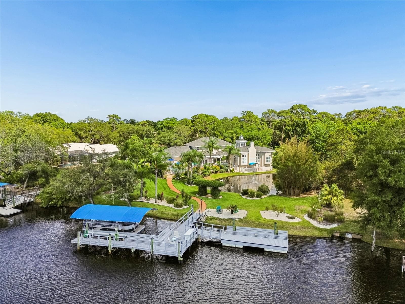 5851 CACHETTE DE RIVIERA CT