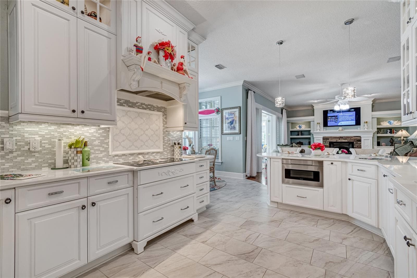 Single Family Residence at 5851 CACHETTE DE RIVIERA CT, NEW PORT RICHEY, photo 15 of 84
