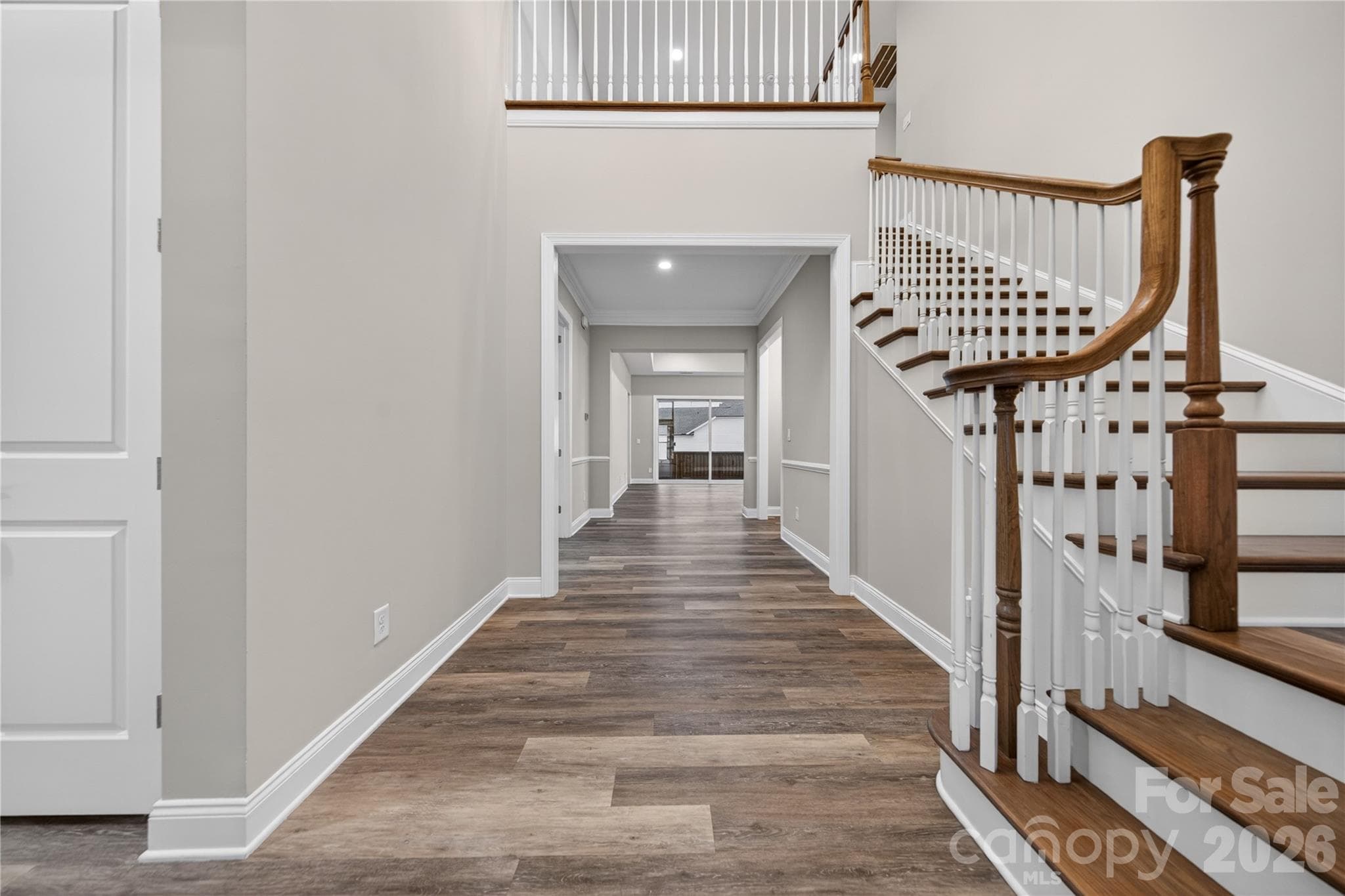 Grand 2-Story Foyer - Lancaster