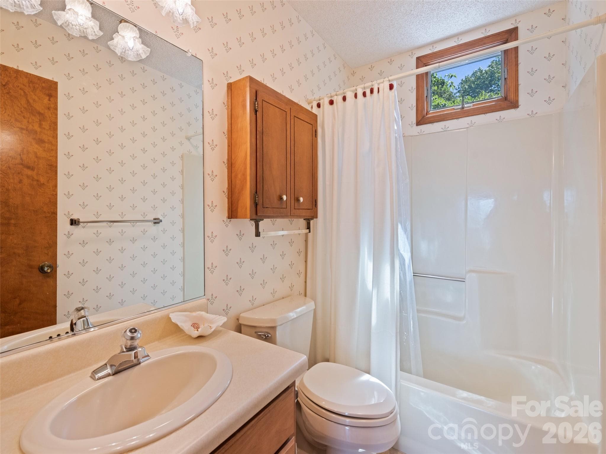 Townhouse at 600 Brandywine Road, Waynesville, photo 13 of 23