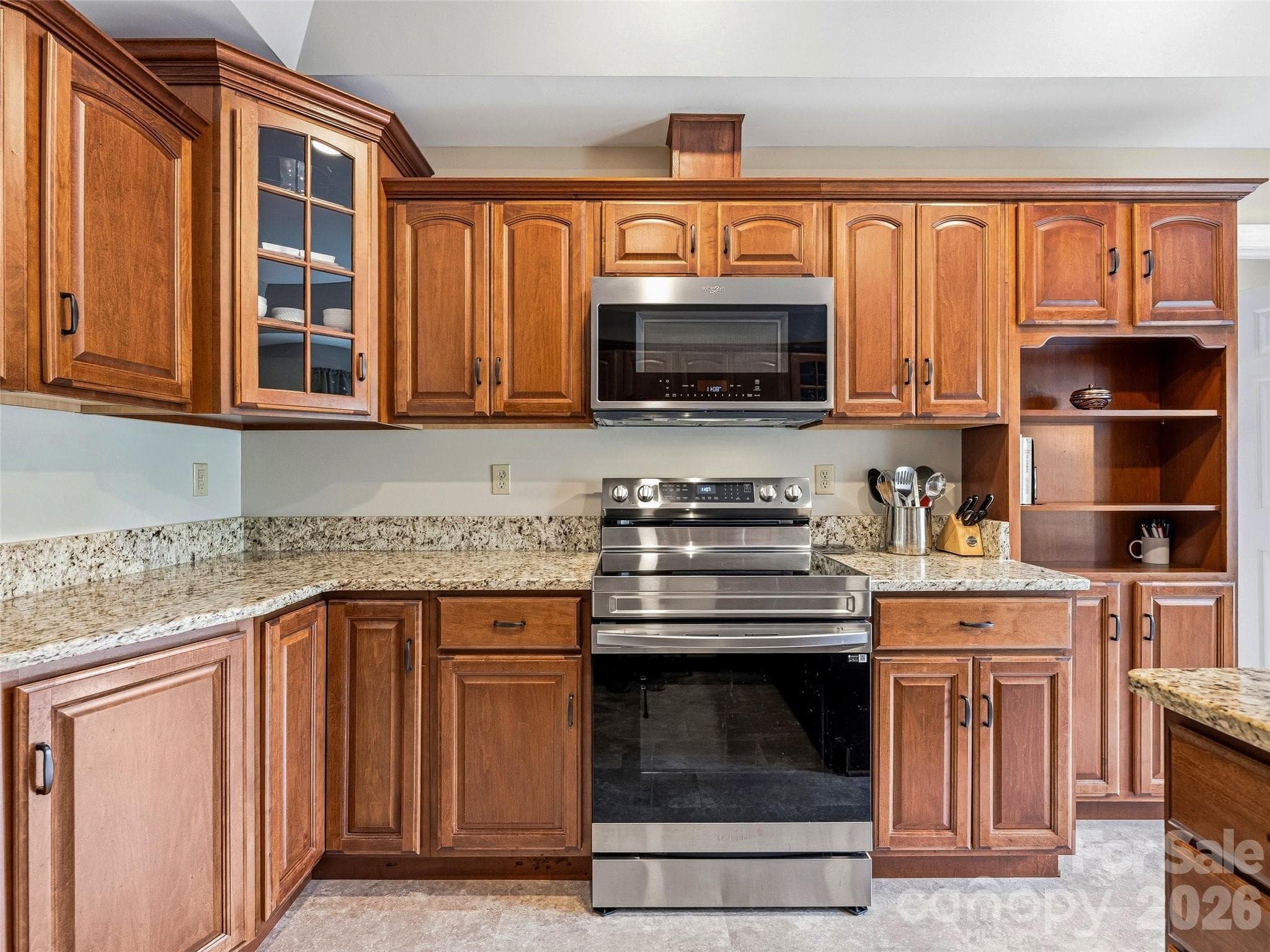 Single Family Residence at 115 Flameleaf Lane, Laurel Park, photo 15 of 47