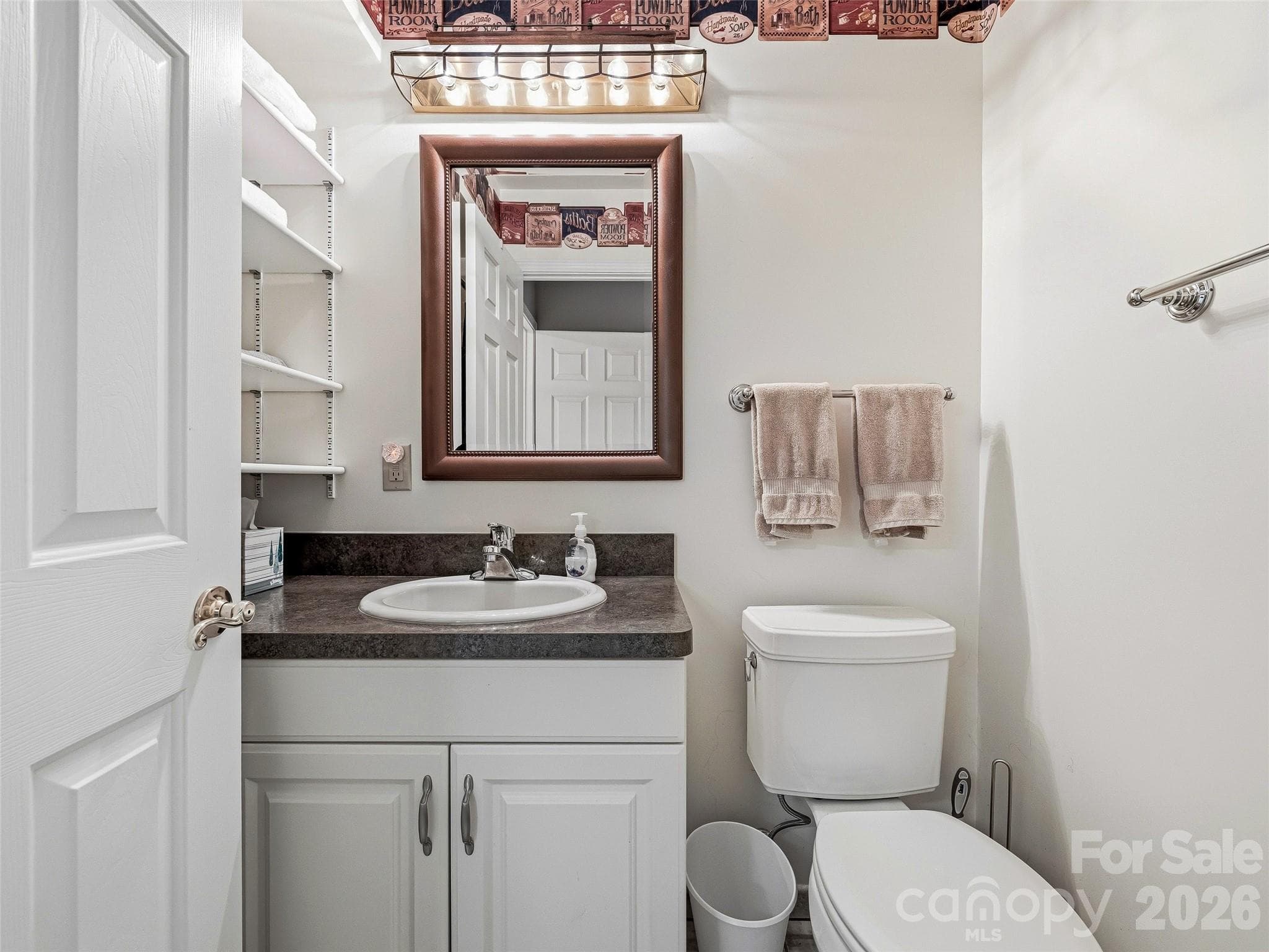 Single Family Residence at 115 Flameleaf Lane, Laurel Park, photo 39 of 47