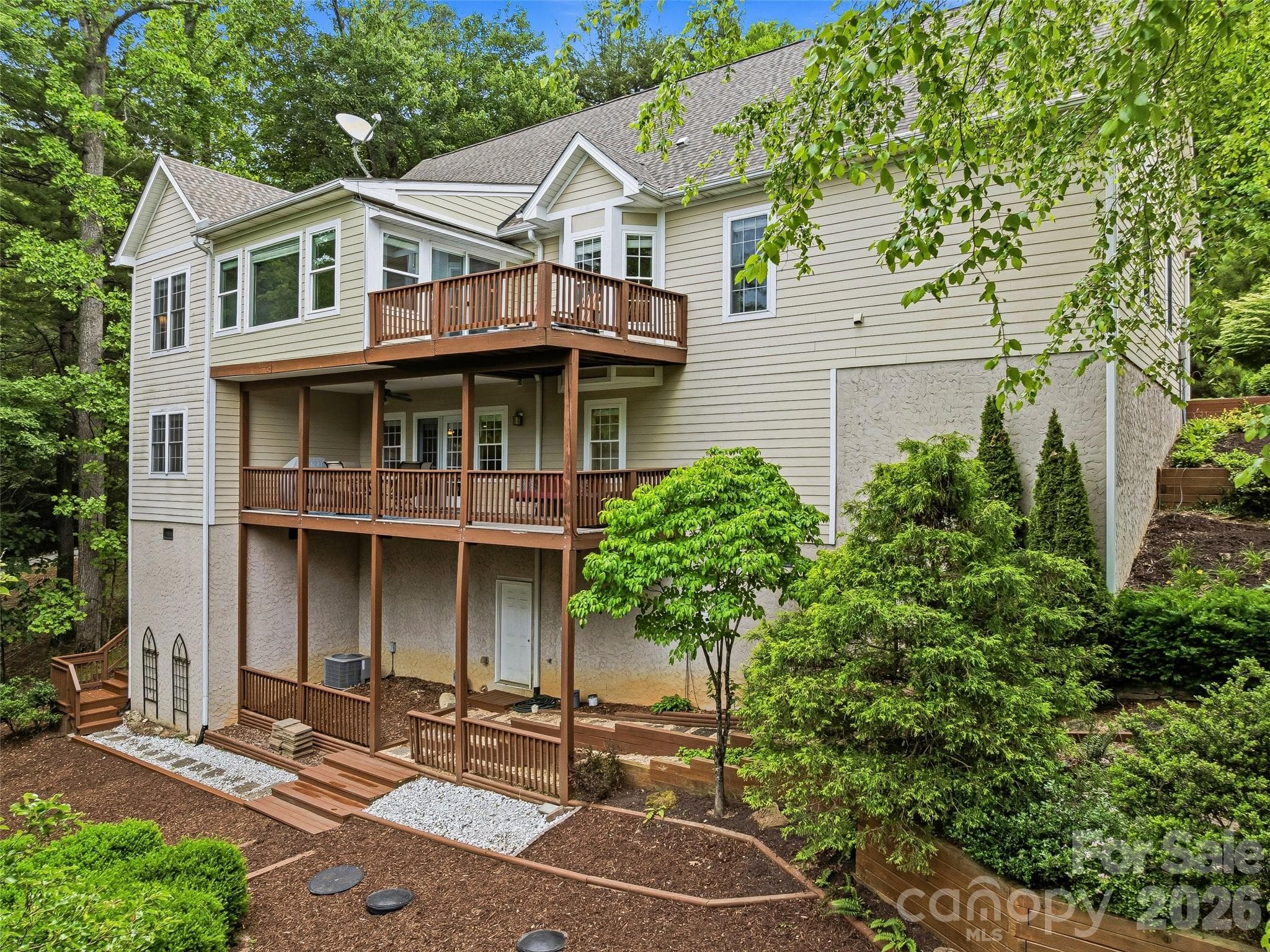 Single Family Residence at 115 Flameleaf Lane, Laurel Park, photo 45 of 47
