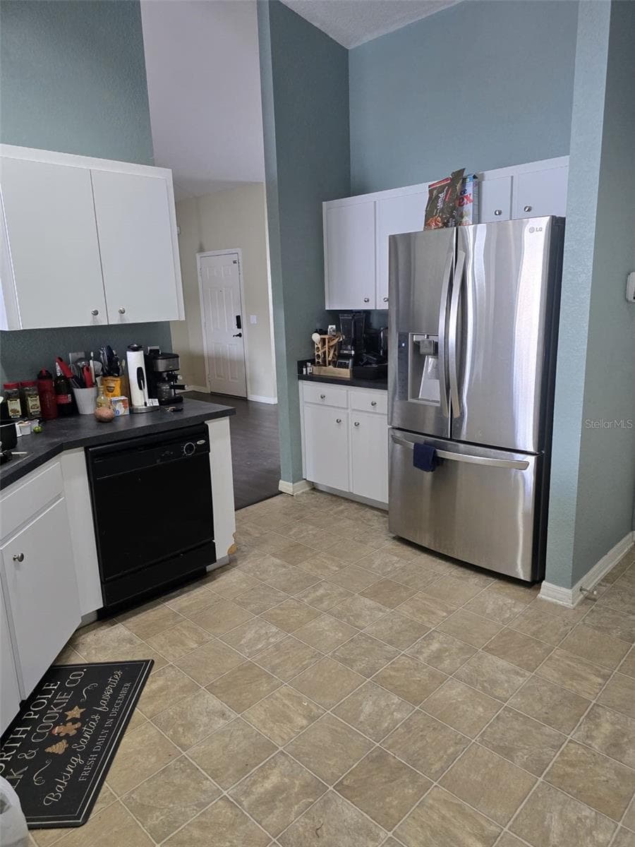 Single Family Residence at 2956 COACH LAMP RD, MULBERRY, photo 8 of 12