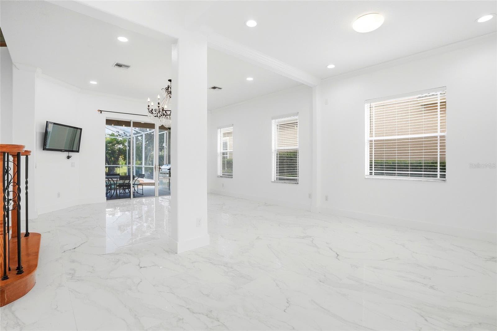 Living Room - 11637 BRISTOL CHASE DR, TAMPA