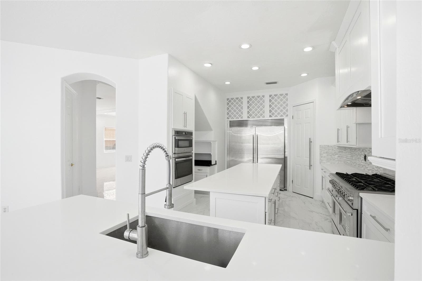 Kitchen - 11637 BRISTOL CHASE DR, TAMPA