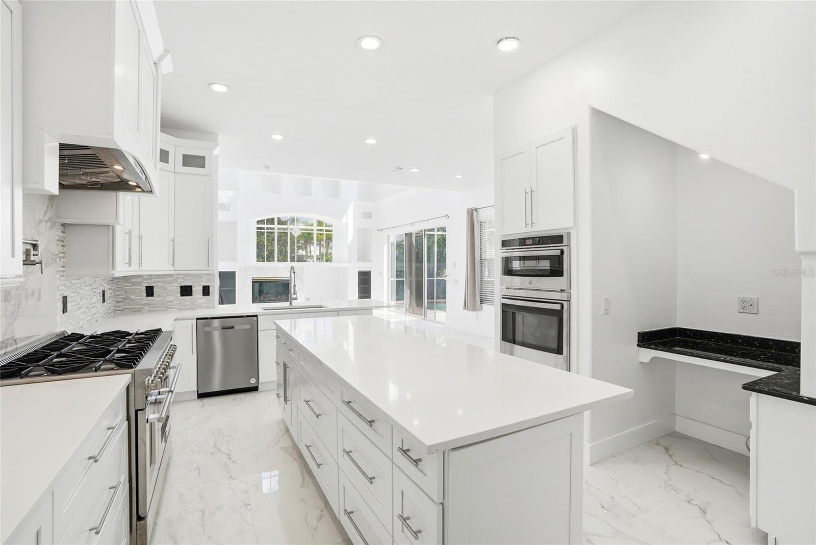 Kitchen - 11637 BRISTOL CHASE DR, TAMPA