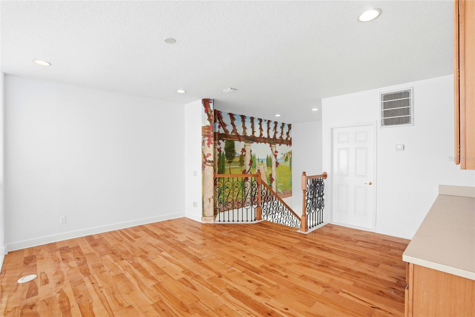 Loft - 11637 BRISTOL CHASE DR, TAMPA