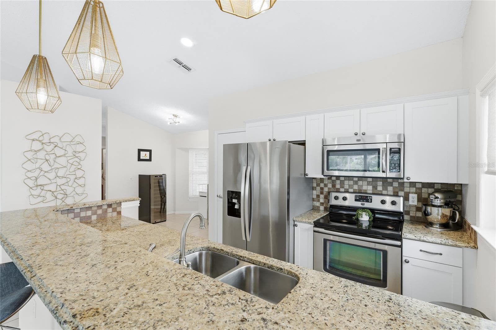 Villa at 4718 61ST AVENUE TER W, BRADENTON, photo 9 of 27