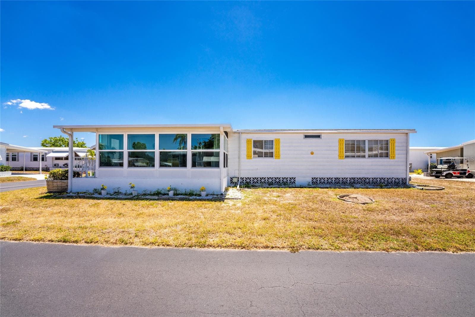 Manufactured Home at 17 N FLORA VISTA ST, ENGLEWOOD, photo 38 of 44