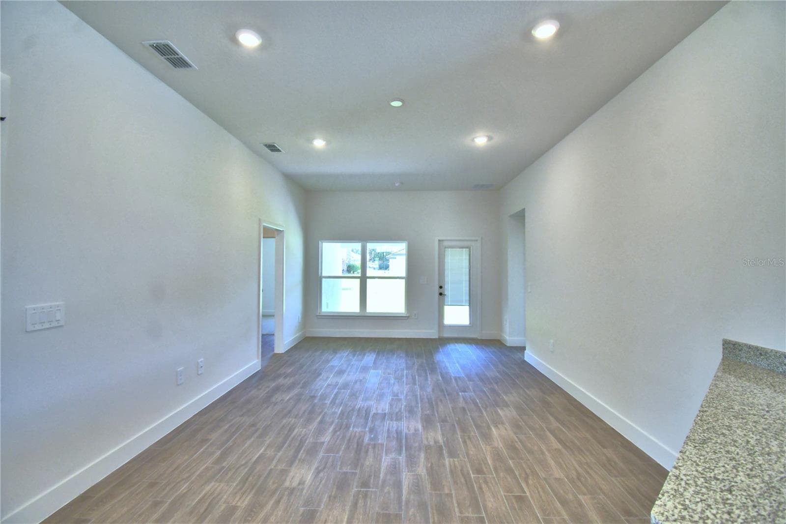 Single Family Residence at 4502 GRANDVIEW GLEN DR, AUBURNDALE, photo 24 of 59