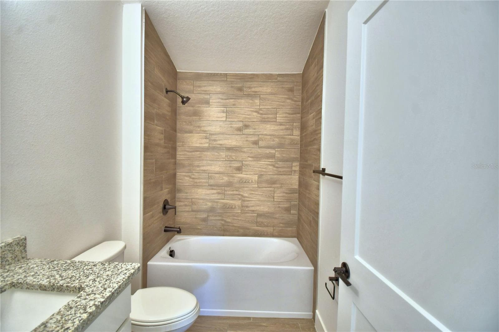 Single Family Residence at 4502 GRANDVIEW GLEN DR, AUBURNDALE, photo 28 of 59