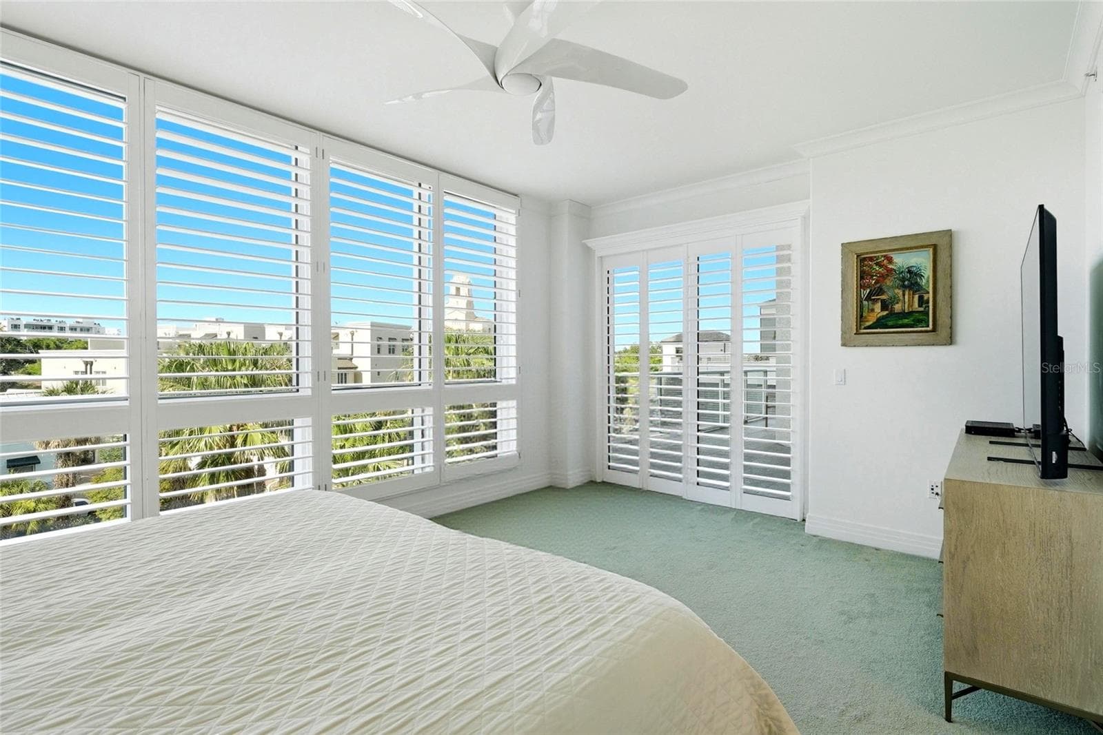 primary suite, views of Vinoy Hotel and Old NE - 400 BEACH DR NE #401, ST PETERSBURG