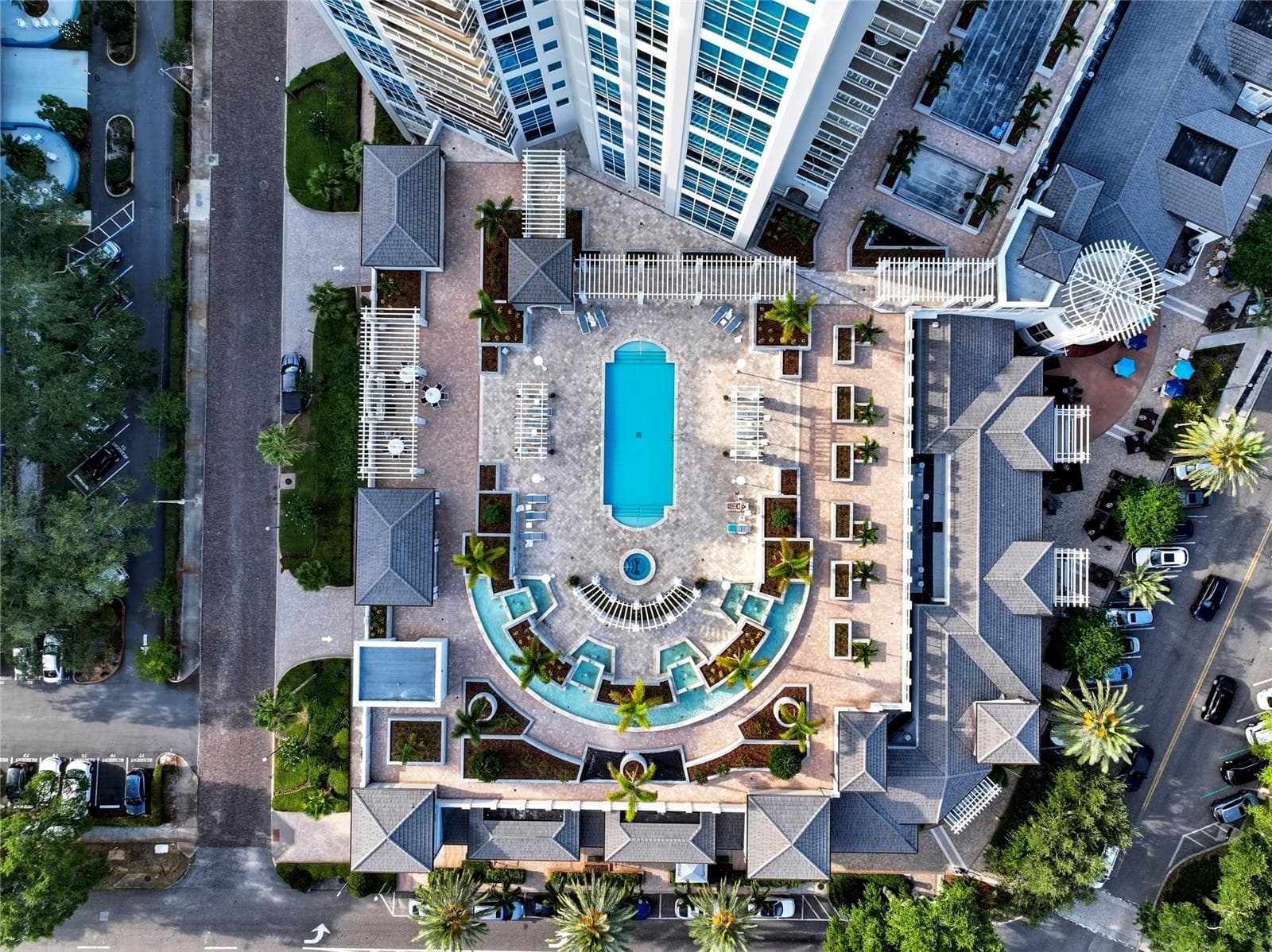Condominium at 400 BEACH DR NE #401, ST PETERSBURG, photo 35 of 59