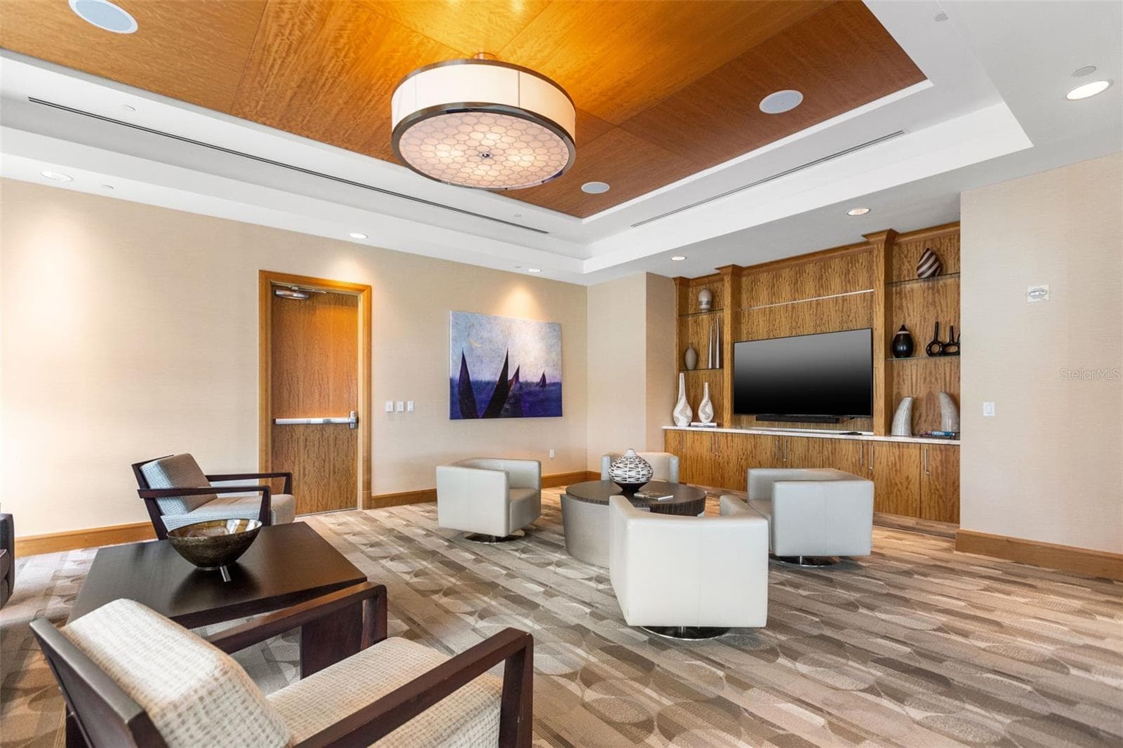 4th floor amenities - ON YOUR FLOOR! - 400 BEACH DR NE #401, ST PETERSBURG