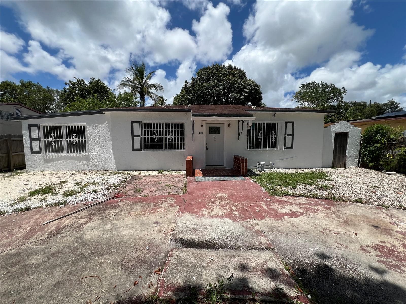 Single Family Residence at 845 NW 130TH ST, NORTH MIAMI, photo 2 of 29