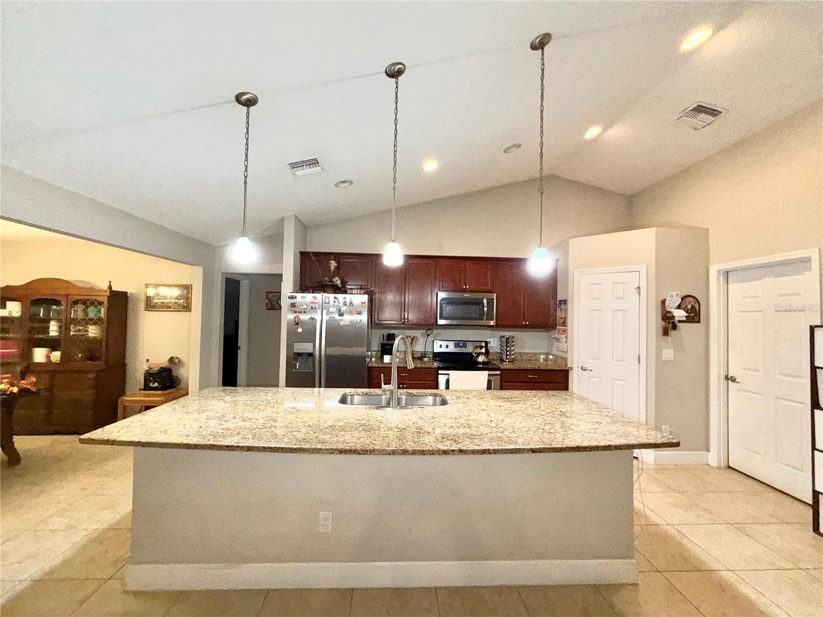 Single Family Residence at 9670 SW 42ND AVE, OCALA, photo 5 of 24