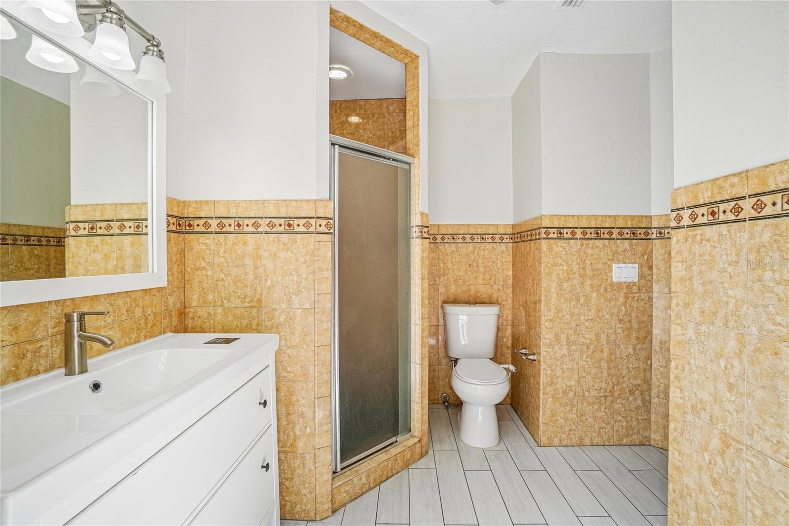 Single Family Residence at 5609 EXECUTIVE DR, NEW PORT RICHEY, photo 6 of 63