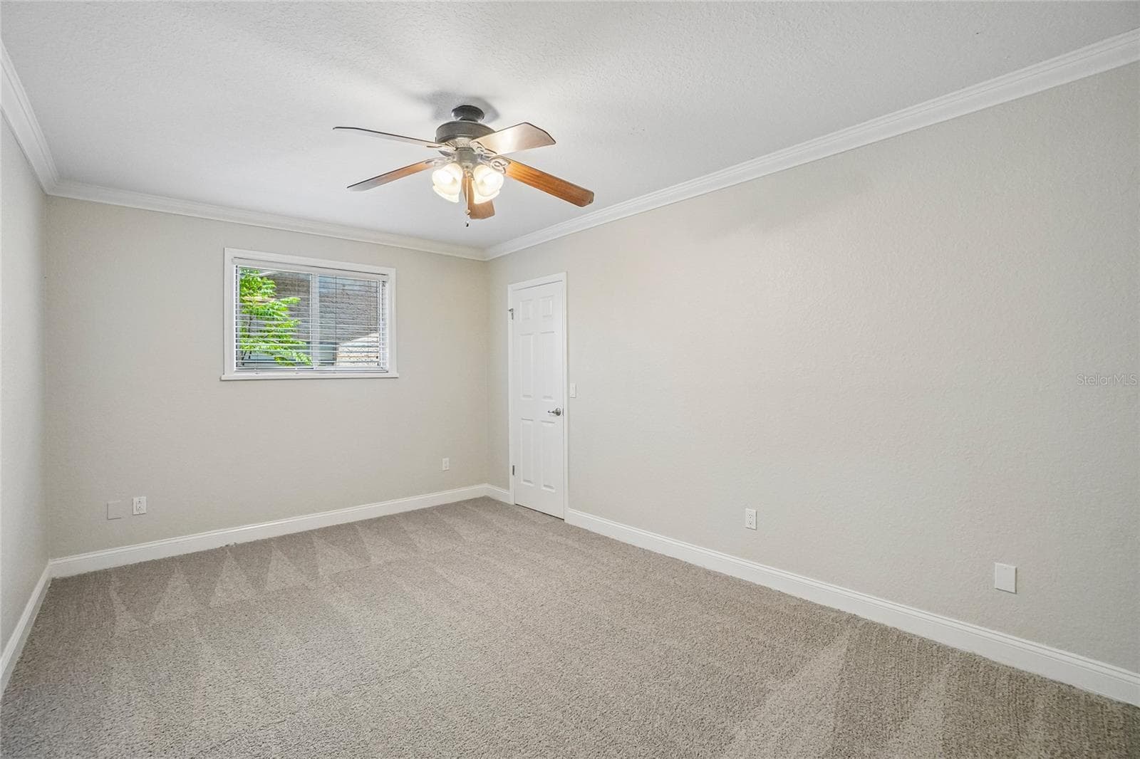 Single Family Residence at 5609 EXECUTIVE DR, NEW PORT RICHEY, photo 11 of 63