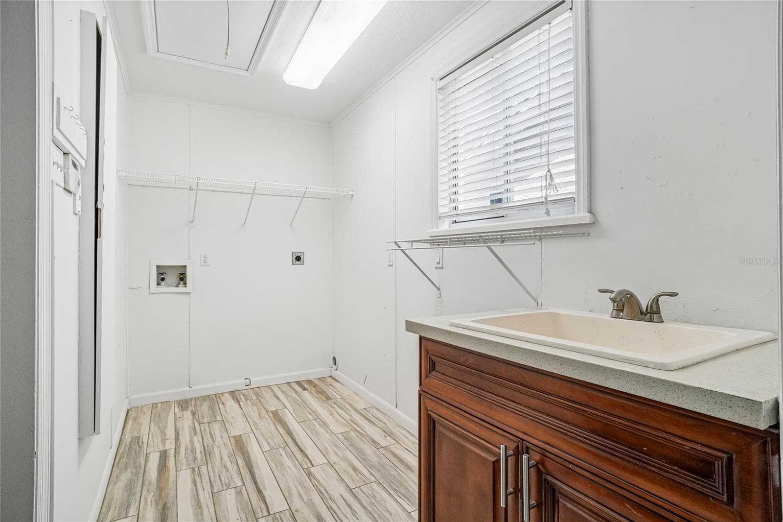 Single Family Residence at 5609 EXECUTIVE DR, NEW PORT RICHEY, photo 17 of 63