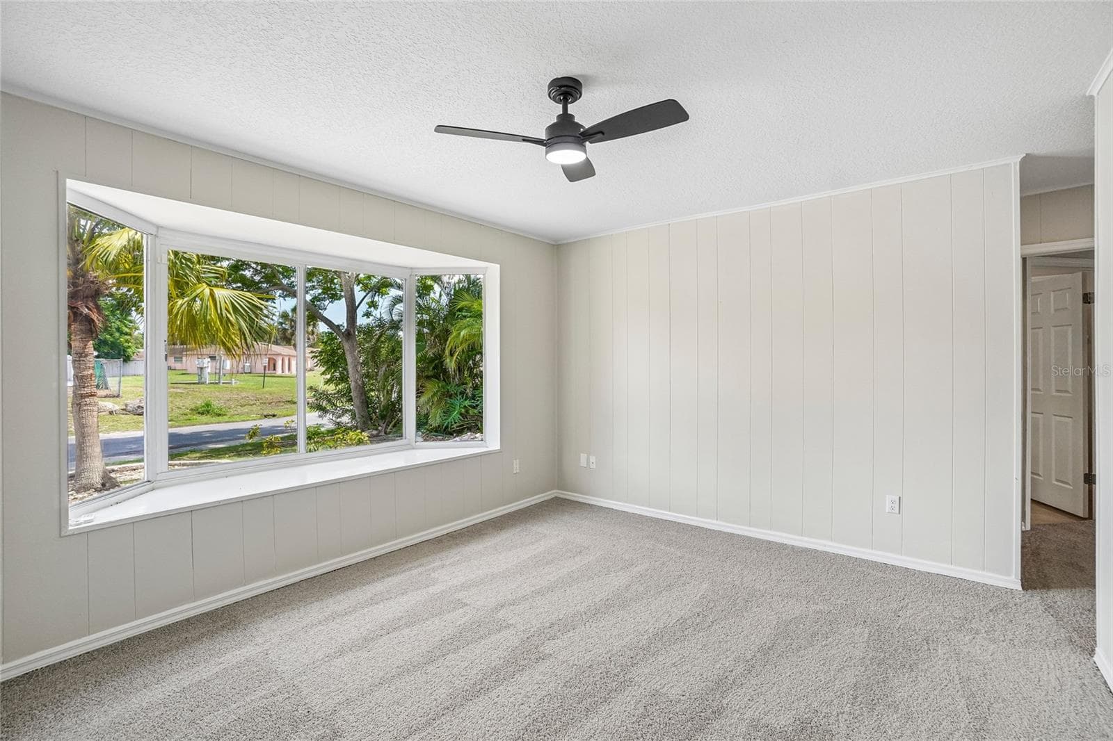 Single Family Residence at 5609 EXECUTIVE DR, NEW PORT RICHEY, photo 33 of 63