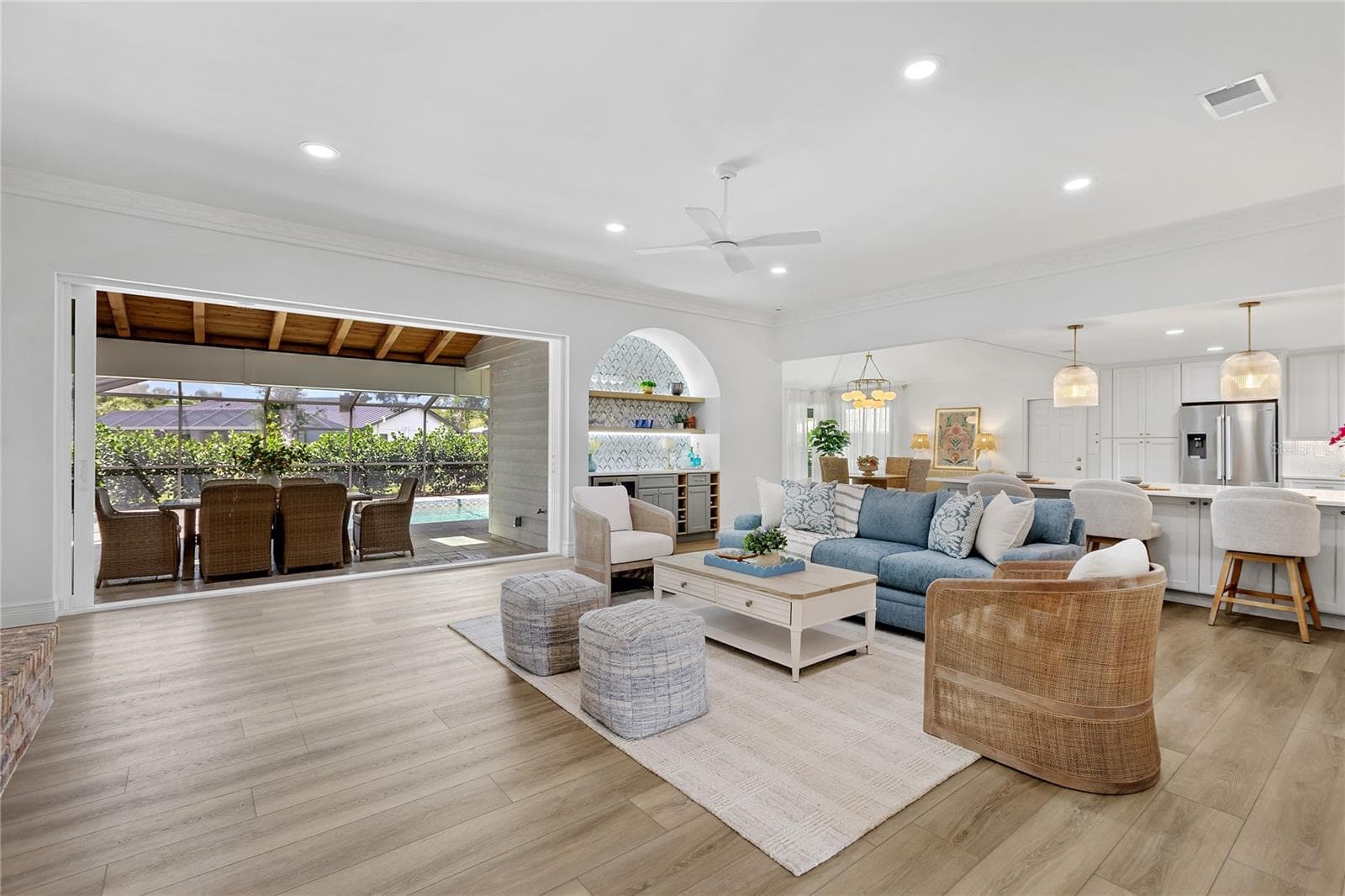 Single Family Residence at 4908 TAYWATER DELL, SARASOTA, photo 4 of 67
