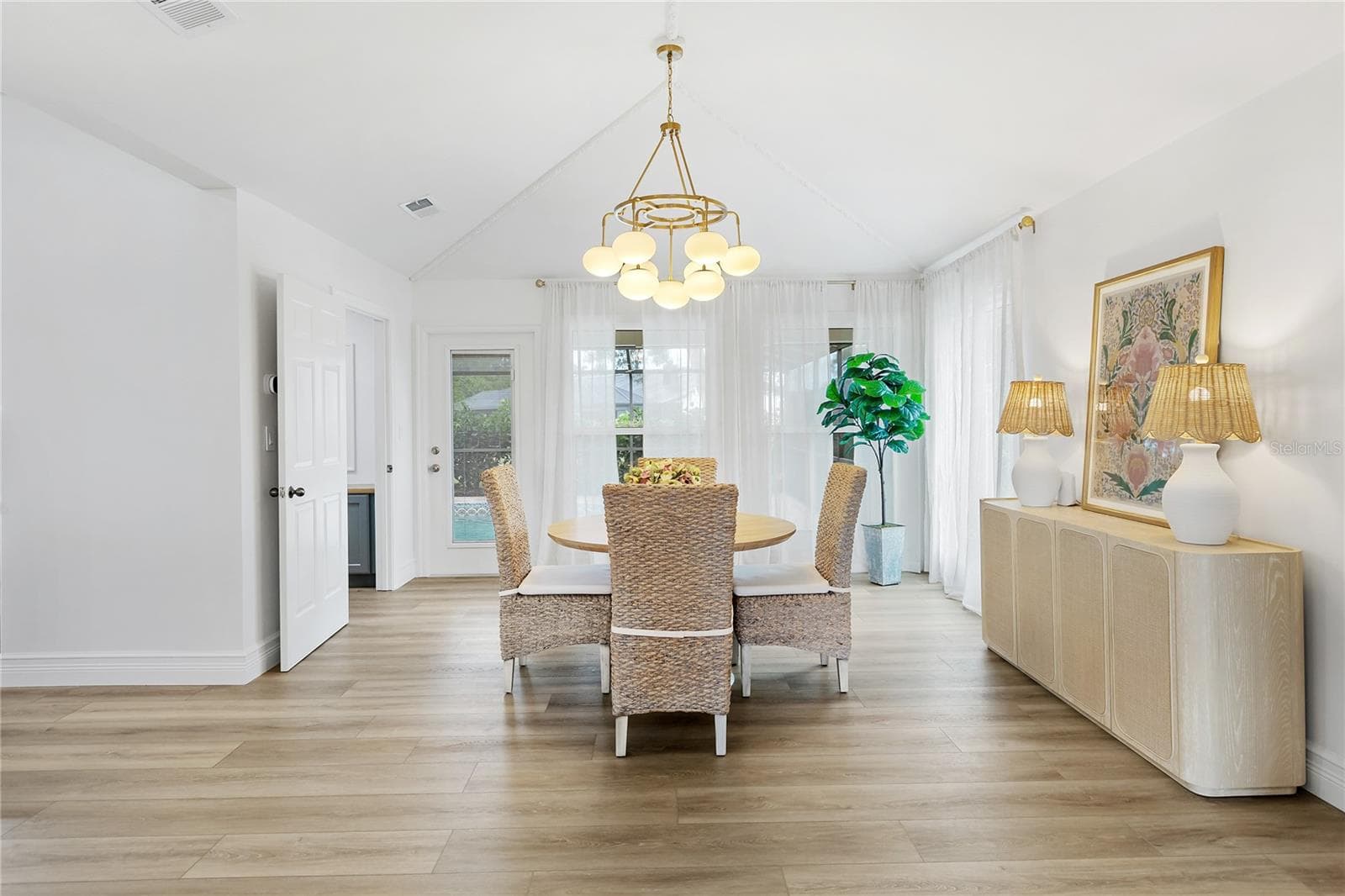 Single Family Residence at 4908 TAYWATER DELL, SARASOTA, photo 18 of 67