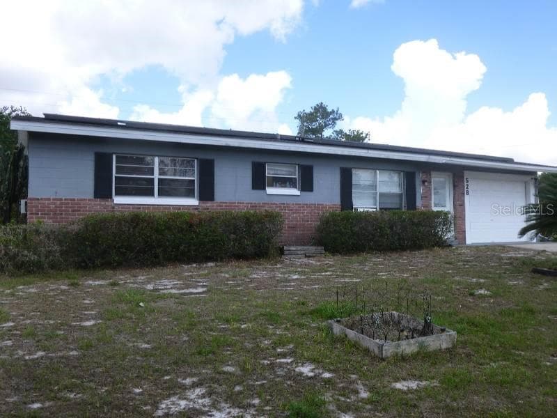 528 CENTRAL AVE