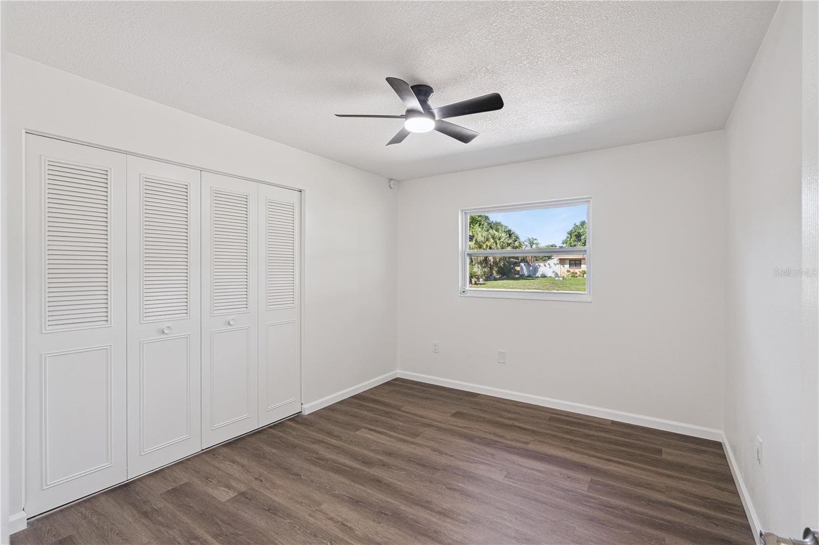 Single Family Residence at 1310 LEE CT, LEESBURG, photo 17 of 37