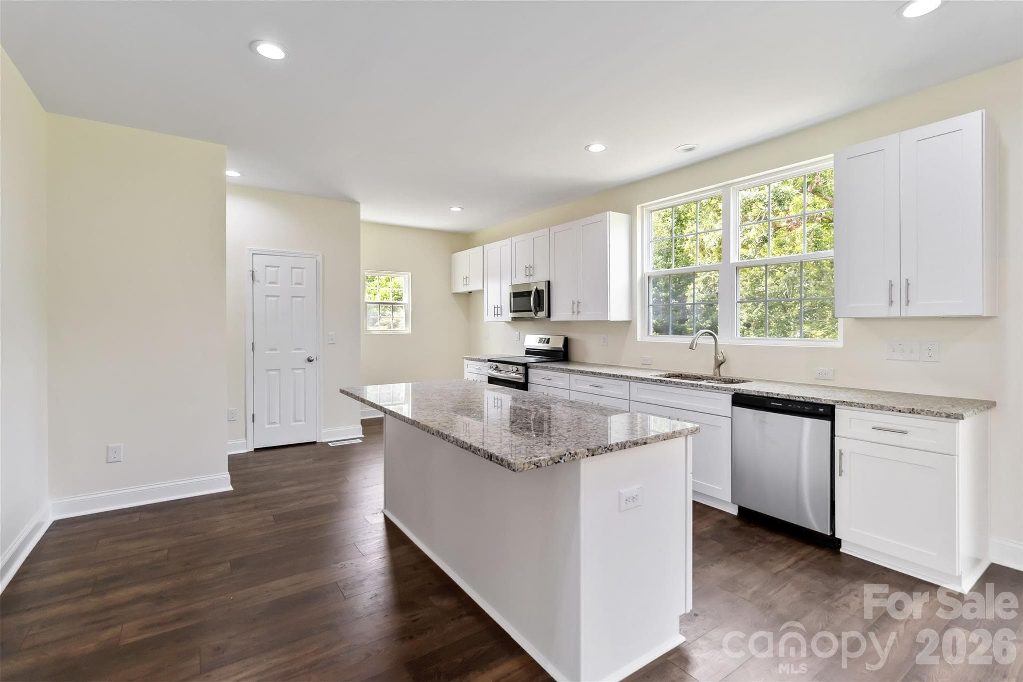 Single Family Residence at 1034 Heath Helms Road, Monroe, photo 6 of 11