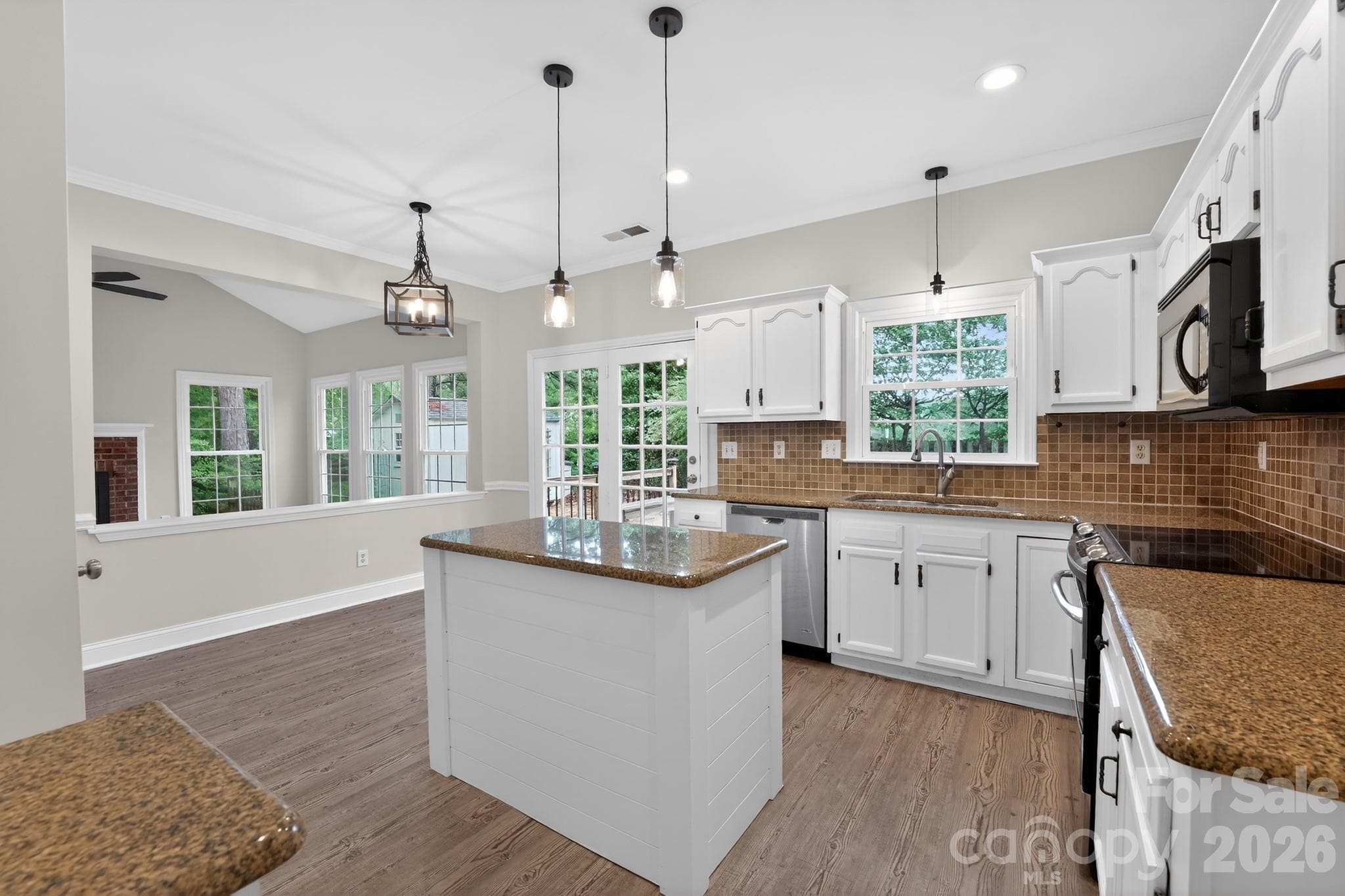 Single Family Residence at Rock Hill, photo 2 of 14