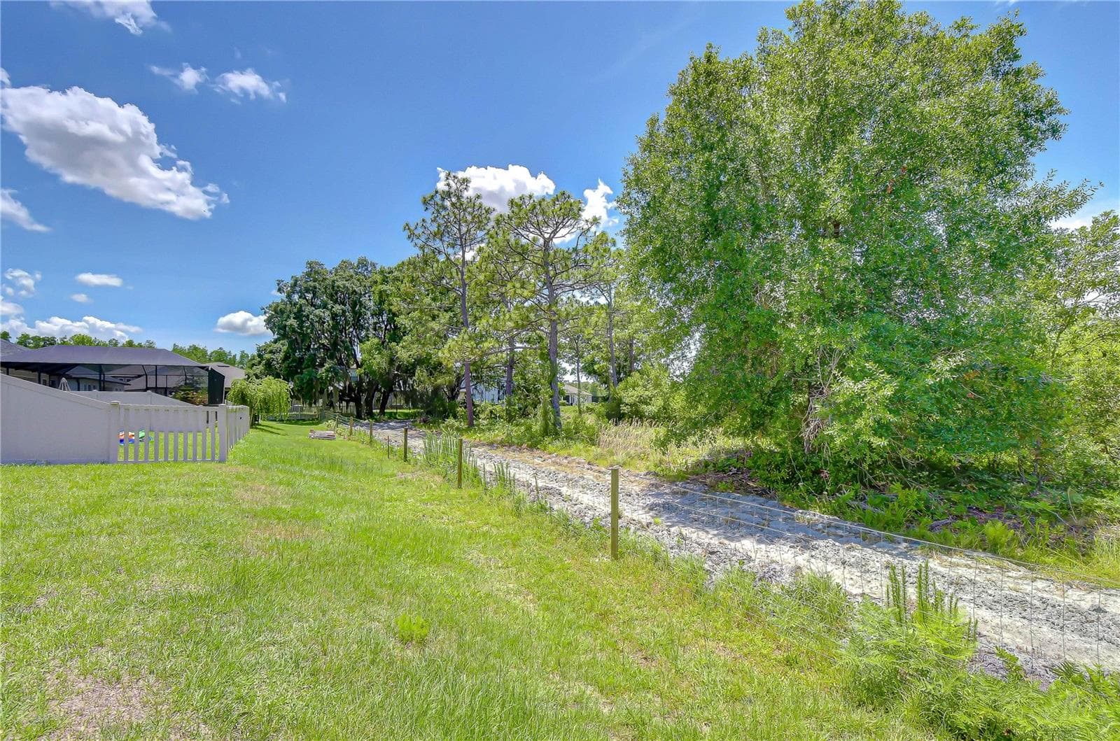 Single Family Residence at 21534 VIOLET PERIWINKLE DR, LAND O LAKES, photo 27 of 28