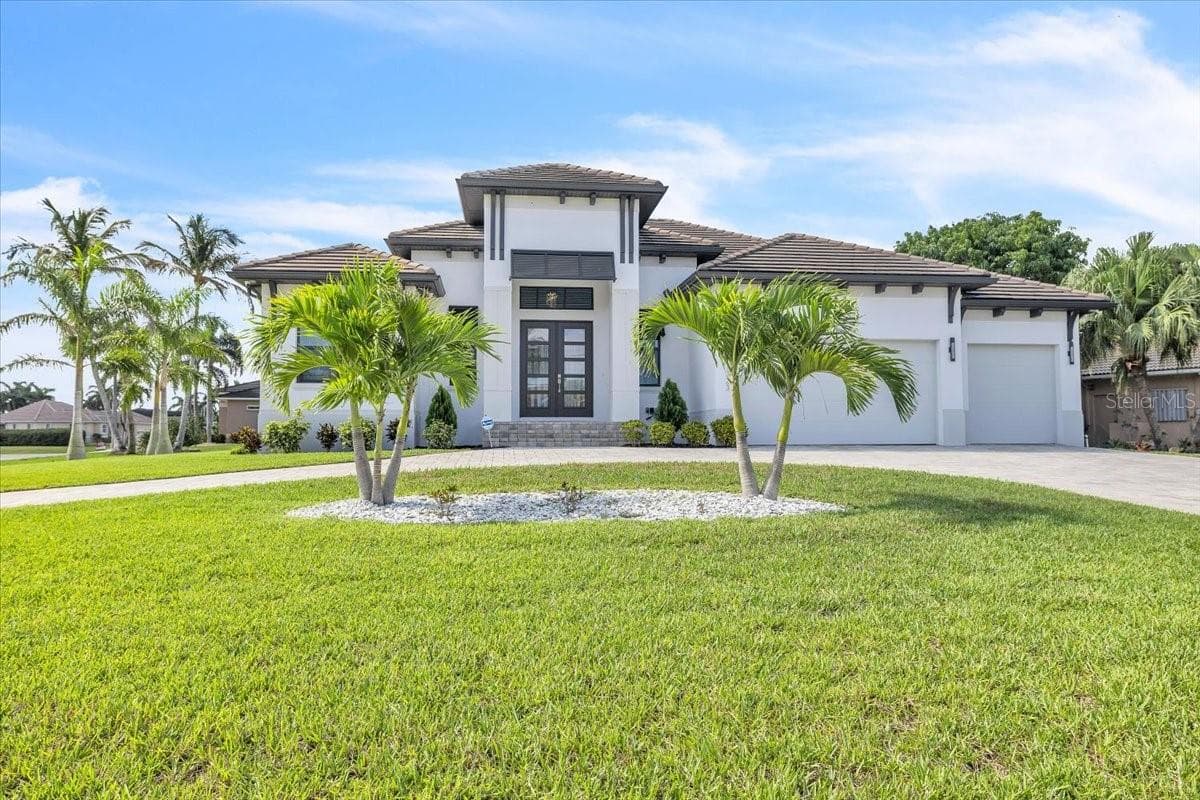 1323 PENGUIN CT