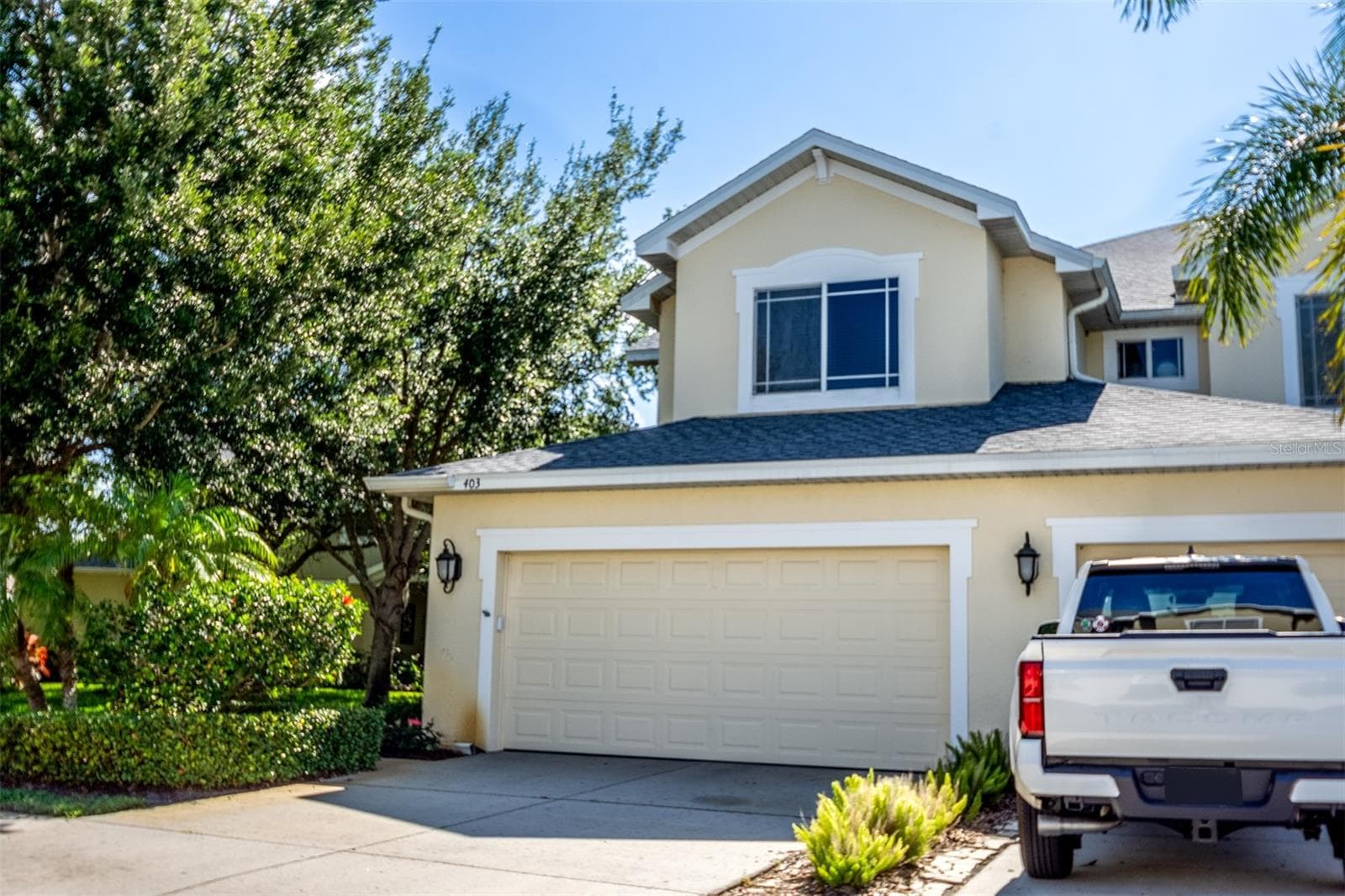 403 HARBOR RIDGE DR
