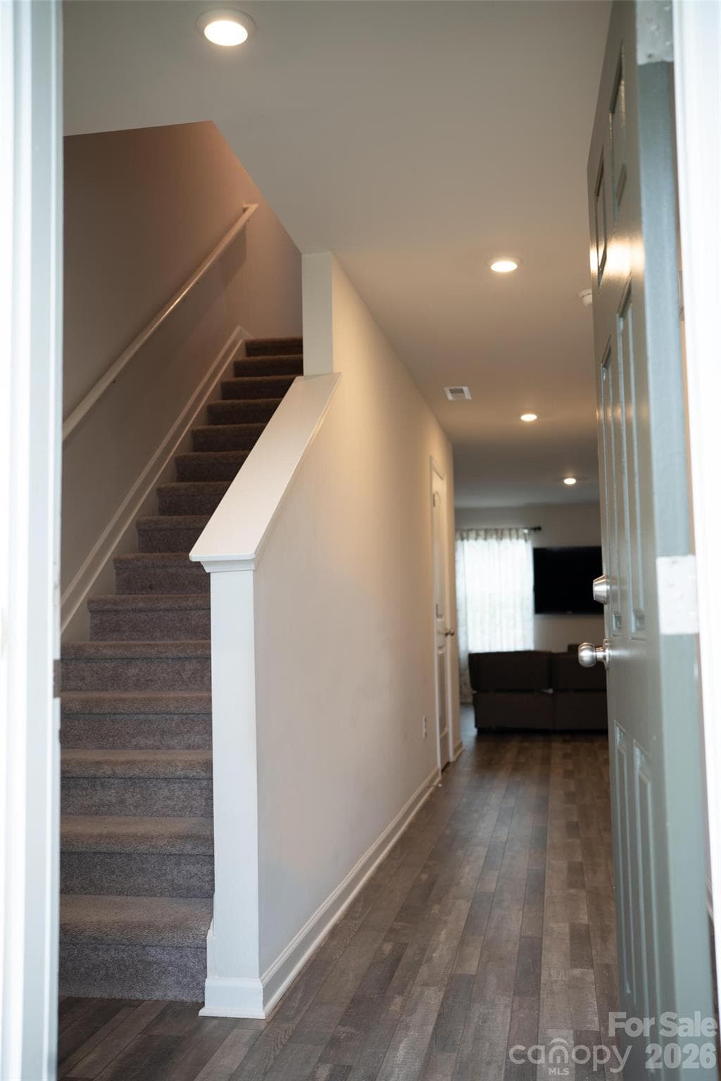 Single Family Residence at Newton, photo 4 of 29