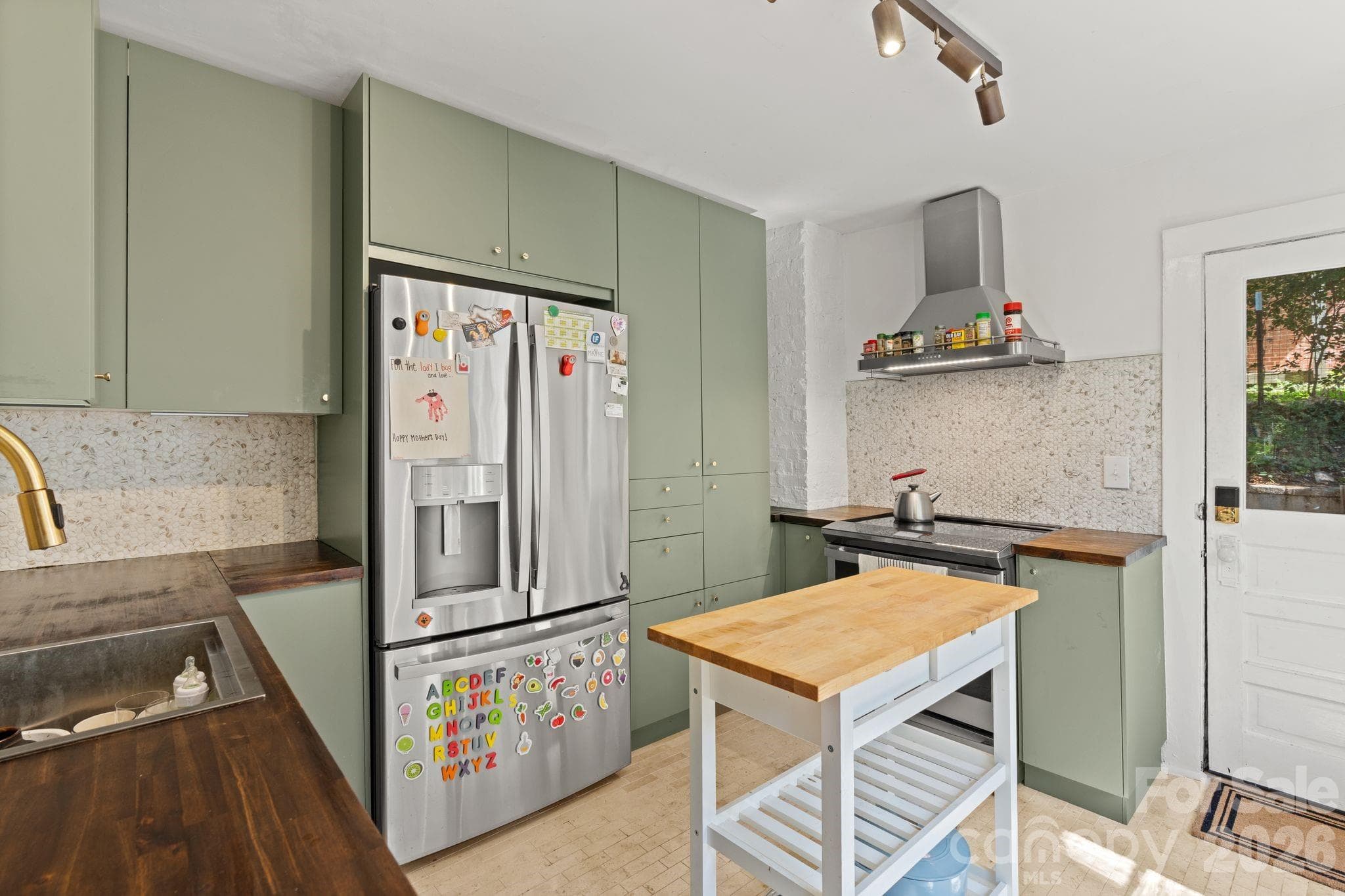 Single Family Residence at Asheville, photo 8 of 38