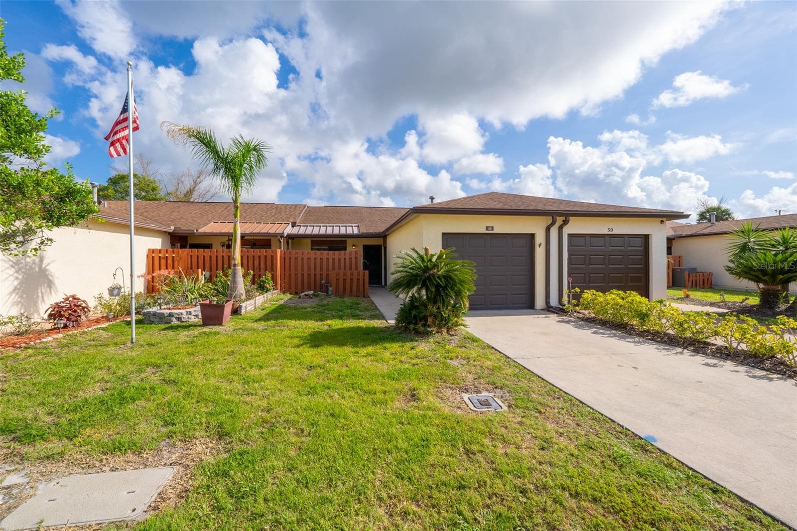 48 HEPBURN PL