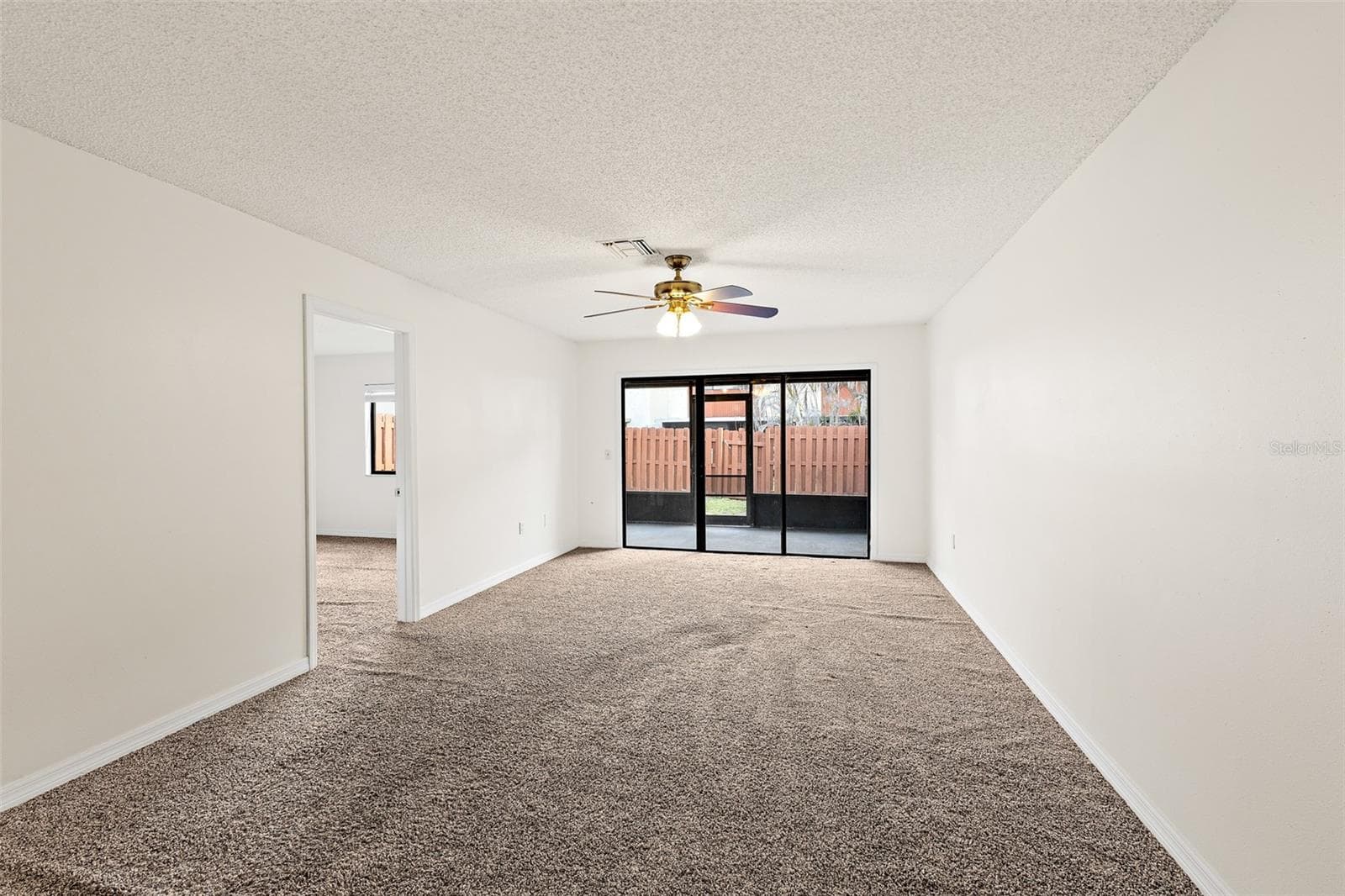 Open Floor Plan Living/Dining - 48 HEPBURN PL, MERRITT ISLAND