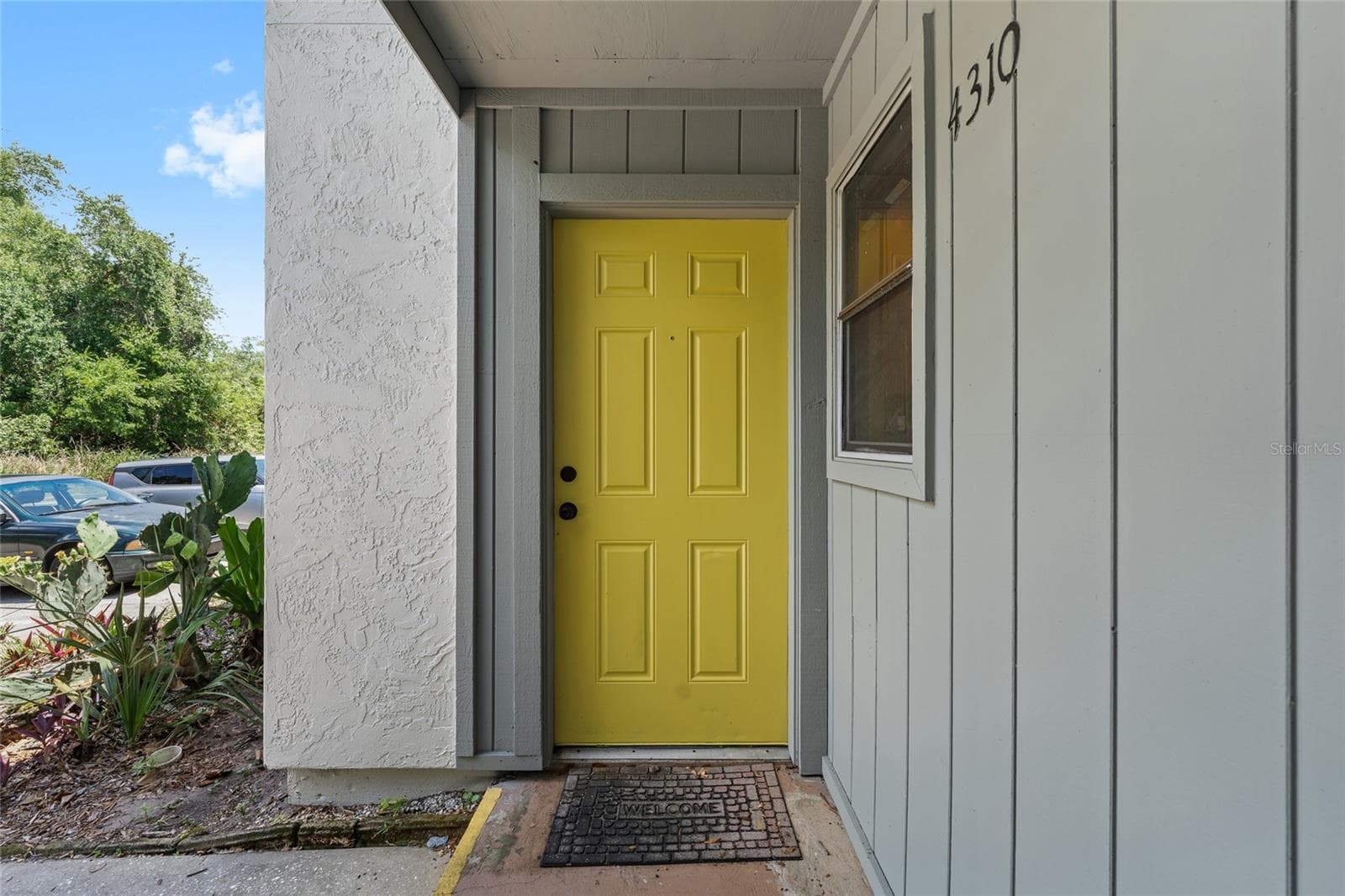 Condominium at 4310 LAKEWAY DR #12B, ORLANDO, photo 2 of 21