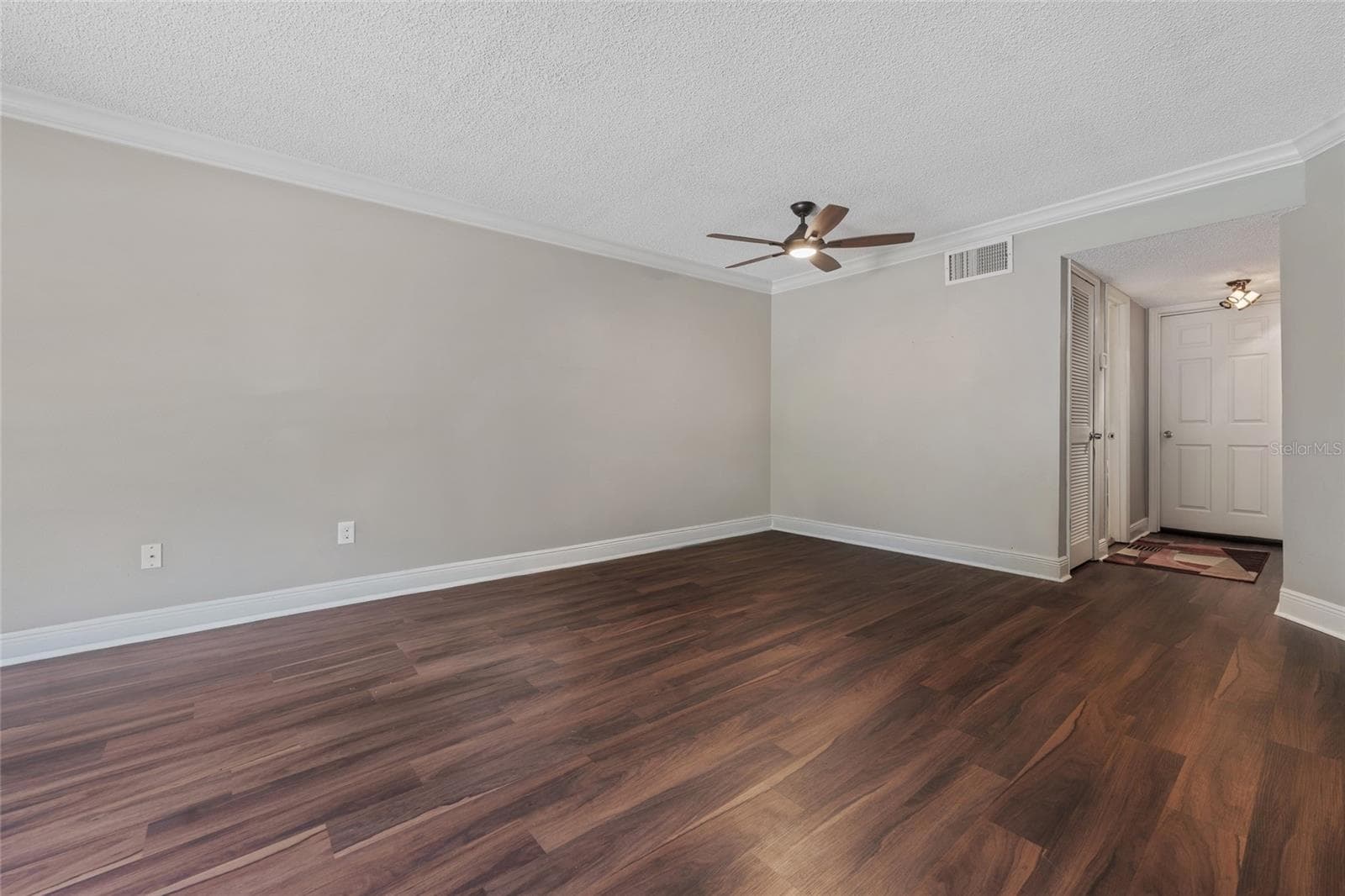 Condominium at 4310 LAKEWAY DR #12B, ORLANDO, photo 4 of 21