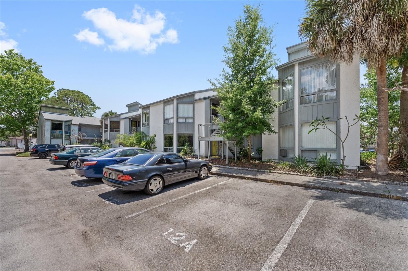 Condominium at 4310 LAKEWAY DR #12B, ORLANDO, photo 14 of 21