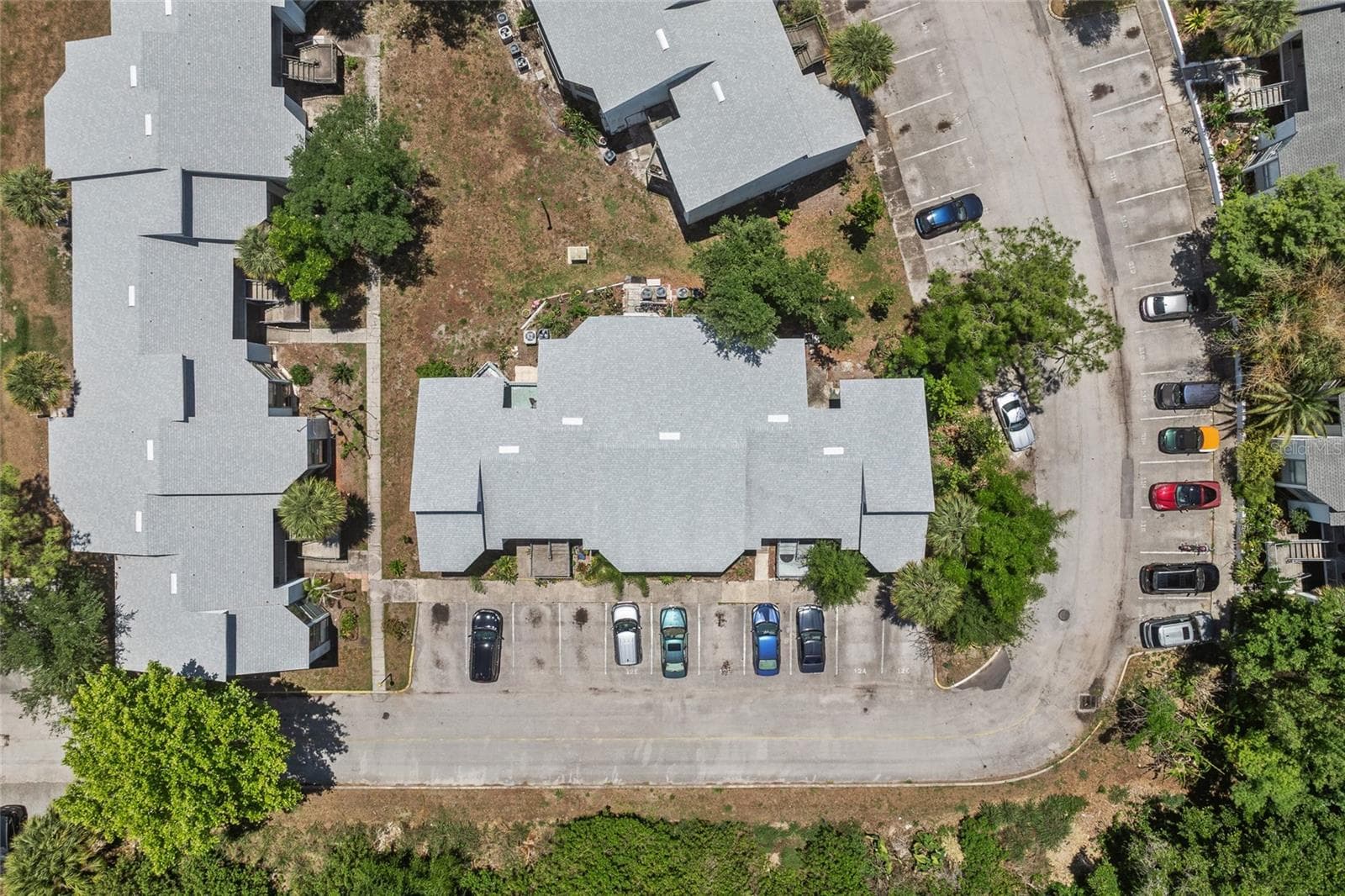 Condominium at 4310 LAKEWAY DR #12B, ORLANDO, photo 18 of 21