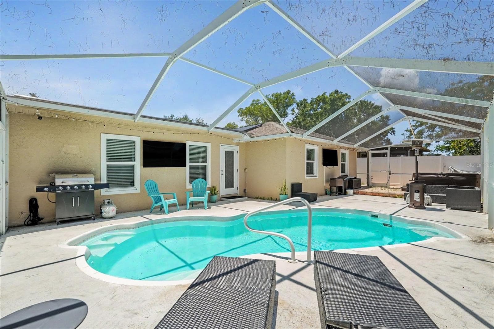 Single Family Residence at 2627 SURREY DR, PALM HARBOR, photo 4 of 29